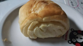 「Pasco 国産小麦の塩バターパン 袋4個」のクチコミ画像 by なんやかんやさん