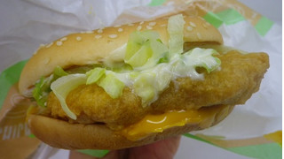 「マクドナルド チキンチーズバーガー」のクチコミ画像 by キックンさん