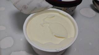 「弘乳舎 九州生乳アイスクリーム 箱70ml×4」のクチコミ画像 by なんやかんやさん