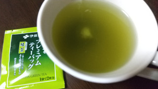 「伊藤園 お～いお茶 プレミアムティーバッグ 宇治抹茶入り緑茶 箱50包」のクチコミ画像 by みほなさん