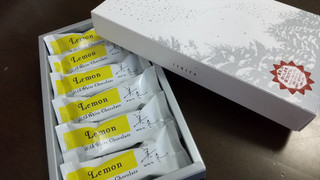 「石屋製菓 美冬 レモン 箱6個」のクチコミ画像 by みほなさん