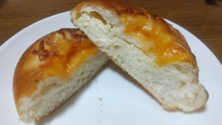 「第一パン 3種のチーズパン 袋1個」のクチコミ画像 by uhkkieさん