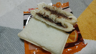 「ヤマザキ ランチパック ショコラオレンジ 袋2個」のクチコミ画像 by やっぺさん