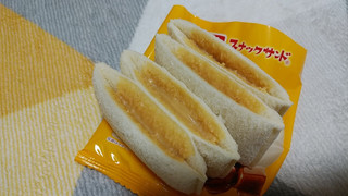 「フジパン スナックサンド ミルクキャラメル 袋2個」のクチコミ画像 by やっぺさん