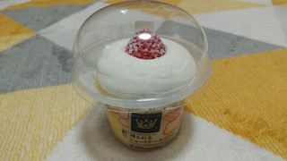 「ローソン Uchi Cafe’ 埋もれるショートケーキプリン」のクチコミ画像 by やっぺさん