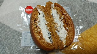 「セブンプレミアム 黒糖＆きなこ ホイップクリームパン 1個」のクチコミ画像 by やっぺさん