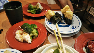 「くら寿司 特盛 たら白子天ぷら軍艦 一皿」のクチコミ画像 by なんやかんやさん
