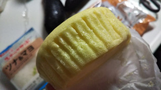 「第一パン ポケモンミニ蒸しケーキバナナ鉄分入り」のクチコミ画像 by なんやかんやさん