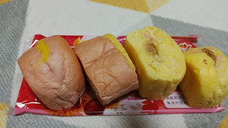 「ヤマザキ 2色パン さつまいもクリームとマロンクリーム 袋1個」のクチコミ画像 by やっぺさん