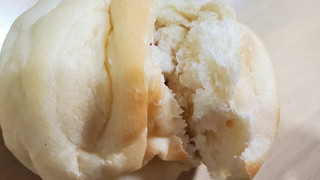 「イオン カンテボーレ 米粉のロールパン 国産米粉使用」のクチコミ画像 by レビュアーさん
