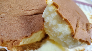 「ヤマザキ しっとり焼きチーズケーキ 3種類の北海道チーズ 袋1個」のクチコミ画像 by レビュアーさん