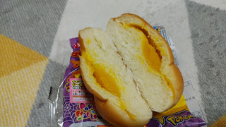 「第一パン ポケモンかぼちゃクリームパン」のクチコミ画像 by やっぺさん
