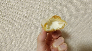 「モンテール 小さな洋菓子店 チーズクリームプチエクレア 5個」のクチコミ画像 by やっぺさん