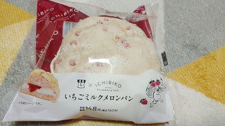 「ローソン ICHIBIKO いちごミルクメロンパン」のクチコミ画像 by やっぺさん