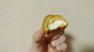 「モンテール 小さな洋菓子店 北海道ソフトのプチシュー 10個」のクチコミ画像 by やっぺさん