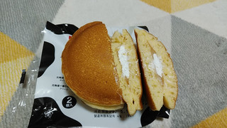 「Pasco 北海道十勝牛乳パンケーキ 袋2個」のクチコミ画像 by やっぺさん