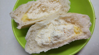 「ヤマザキ カスタードクリームパン 一個」のクチコミ画像 by なんやかんやさん