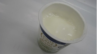 「オハヨー ぜいたく生乳ヨーグルト カップ80g×3」のクチコミ画像 by キックンさん