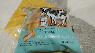「ローソン MILK シューホイップパン」のクチコミ画像 by やっぺさん