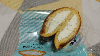 「ローソン Uchi Cafe’ × Milk どらもっち 味わいミルククリーム」のクチコミ画像 by やっぺさん