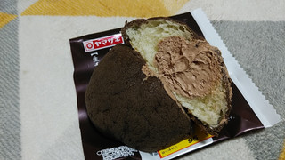 「ヤマザキ 生メロンパン 生チョコホイップ 袋1個」のクチコミ画像 by やっぺさん