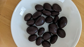 「コープ レーズンチョコレート Cacao70％ 50g」のクチコミ画像 by まめぱんださん