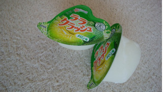 「マンナンライフ 蒟蒻畑 ララクラッシュ メロン味 袋24g×8」のクチコミ画像 by ごま豆腐さん