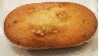 「メイベル 香ばしいアーモンドケーキ 袋1個」のクチコミ画像 by レビュアーさん