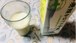 「豊富牛乳公社 牛乳 北海道サロベツ牛乳 パック1000ml」のクチコミ画像 by シナもンさん