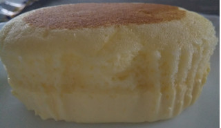 「ヤマザキ 北海道チーズ蒸しケーキのとろけるぷりん 袋1個」のクチコミ画像 by るったんさん