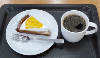 「スターバックス オレンジ＆マンゴーのケーキ」のクチコミ画像 by 花蓮4さん
