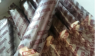 「ロッテ HERSHEY’S チョコレートアイスバー 箱53ml×7」のクチコミ画像 by わーぷさん