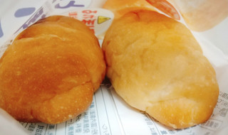 「ヤマザキ とろ～り練乳パン 2個」のクチコミ画像 by もぐのこさん