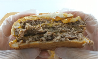 「マクドナルド 炙り醤油風 トリプル肉厚ビーフ」のクチコミ画像 by くまプップさん