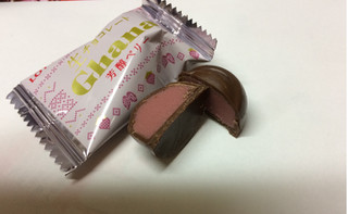 「ロッテ ガーナ 生チョコレート 芳醇ベリー 箱64g」のクチコミ画像 by めーぐーさん