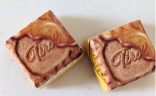 「チロル チロルチョコ メープル香るシナモンクッキー 袋6個」のクチコミ画像 by まめぱんださん