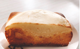 「タカキベーカリー ITSUTSUBOSHI クリーミーチーズケーキ 1個」のクチコミ画像 by レビュアーさん
