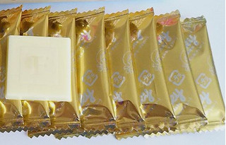「不二家 ホワイトミルキーチョコレート とろけるミルキー 箱60g」のクチコミ画像 by レビュアーさん