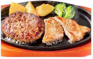「ステーキのどん ハンバーグ＆ポークグリルランチ」のクチコミ画像 by ぱぴぴさん