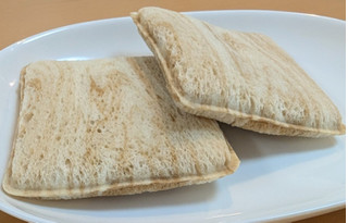 「ヤマザキ ランチパック 濃厚ショコラ ゴディバ監修」のクチコミ画像 by はるなつひさん