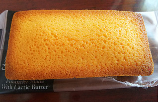 「ファミリーマート 発酵バターを使ったこだわりのフィナンシェ」のクチコミ画像 by モーパパさん