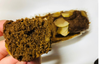 「ウェルシア 糖質ひかえめショコラケーキ 袋2個」のクチコミ画像 by シナもンさん