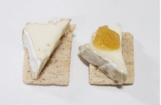「雪印メグミルク チーズのための 玄米クラッカー 袋15g」のクチコミ画像 by みにぃ321321さん