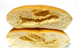 「ヤマザキ 高級ピーナッツクリームパン 袋1個」のクチコミ画像 by つなさん