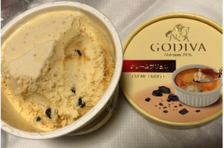 「ゴディバ カップアイス クリームブリュレ カップ100ml」のクチコミ画像 by シナもンさん