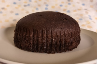 「ローソン しっとりチョコ蒸しケーキ」のクチコミ画像 by ゆるりむさん