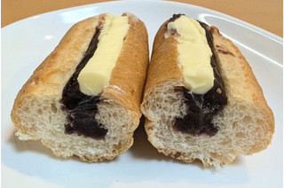 「ヤマザキ たっぷりあんバターフランスパン 1個」のクチコミ画像 by はるなつひさん