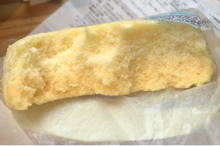 「ファミリーマート ファミマルBakery なめらかWチーズ蒸しケーキ」のクチコミ画像 by きみまろさん