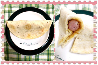 「ニッポンハム もちもちした食感のナーンドッグ とろけるチーズ＆カレー パック3個」のクチコミ画像 by kumahappinessさん