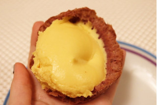 「ファミリーマート 安納芋のシュークリーム」のクチコミ画像 by Yulikaさん